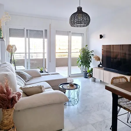 Seafront Oasis Апартаменты Фуэнхирола